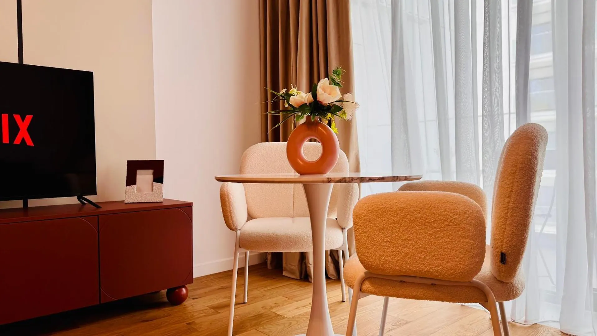 Exclusive 1Br Apartments In One Cotroceni Bukareszt 0*,
